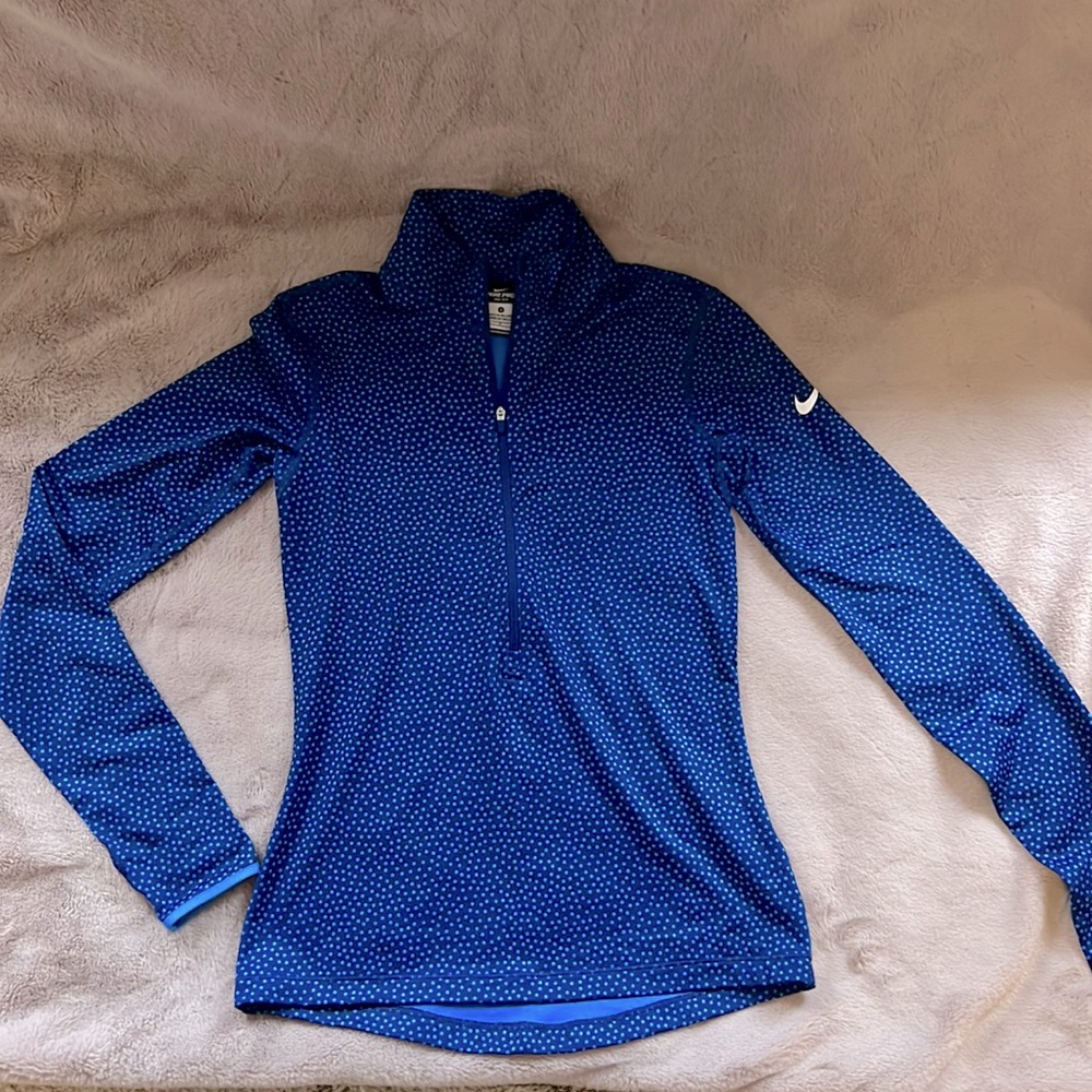 Nike pro Dri-Fit pull over with zipper in front